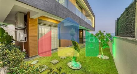 Розкішна вілли 4 + 1 з приголомшливим видом на всю Аланію