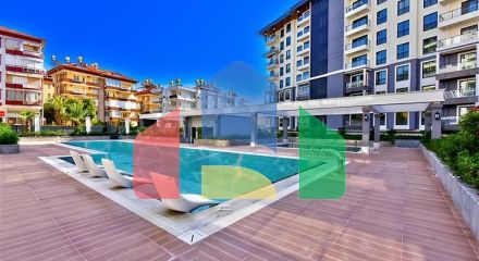 Трехкомнатный пентхаус в новом комплексе с видом на море Трехкомнатный пентхаус в новом комплексе с видом на море