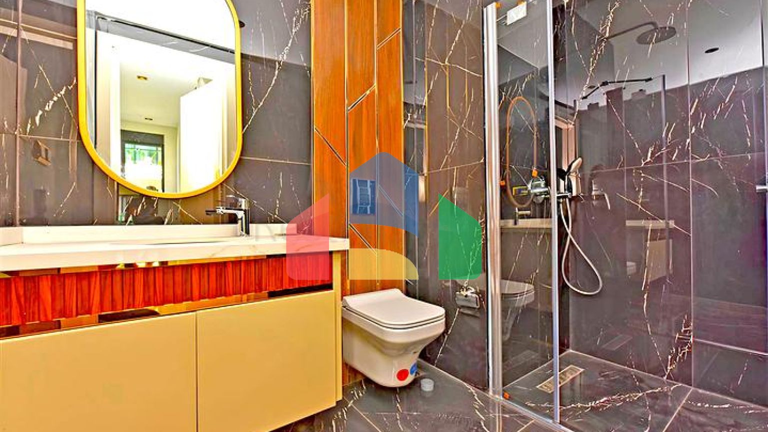 Сучасна квартира 2 + 1 в центрі Аланії-крокова доступність до моря і всієї інфраструктури