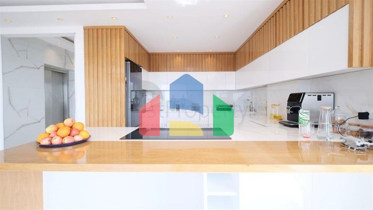 Розкішна вілла 5 + 1 з захоплюючим видом