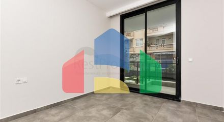 Двокімнатна квартира в районі Клеопатра
