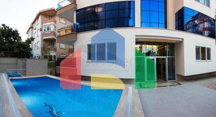 Luxury 3+1 apartment in the center of Alanya