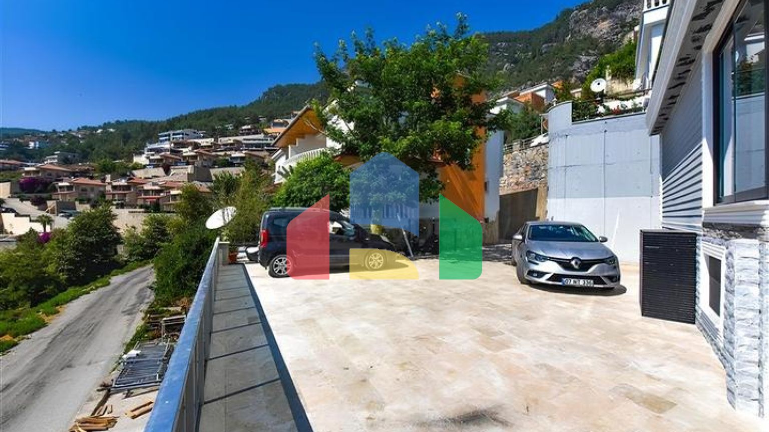 Мебльована вілла 3 + 2 в районі Бекташ