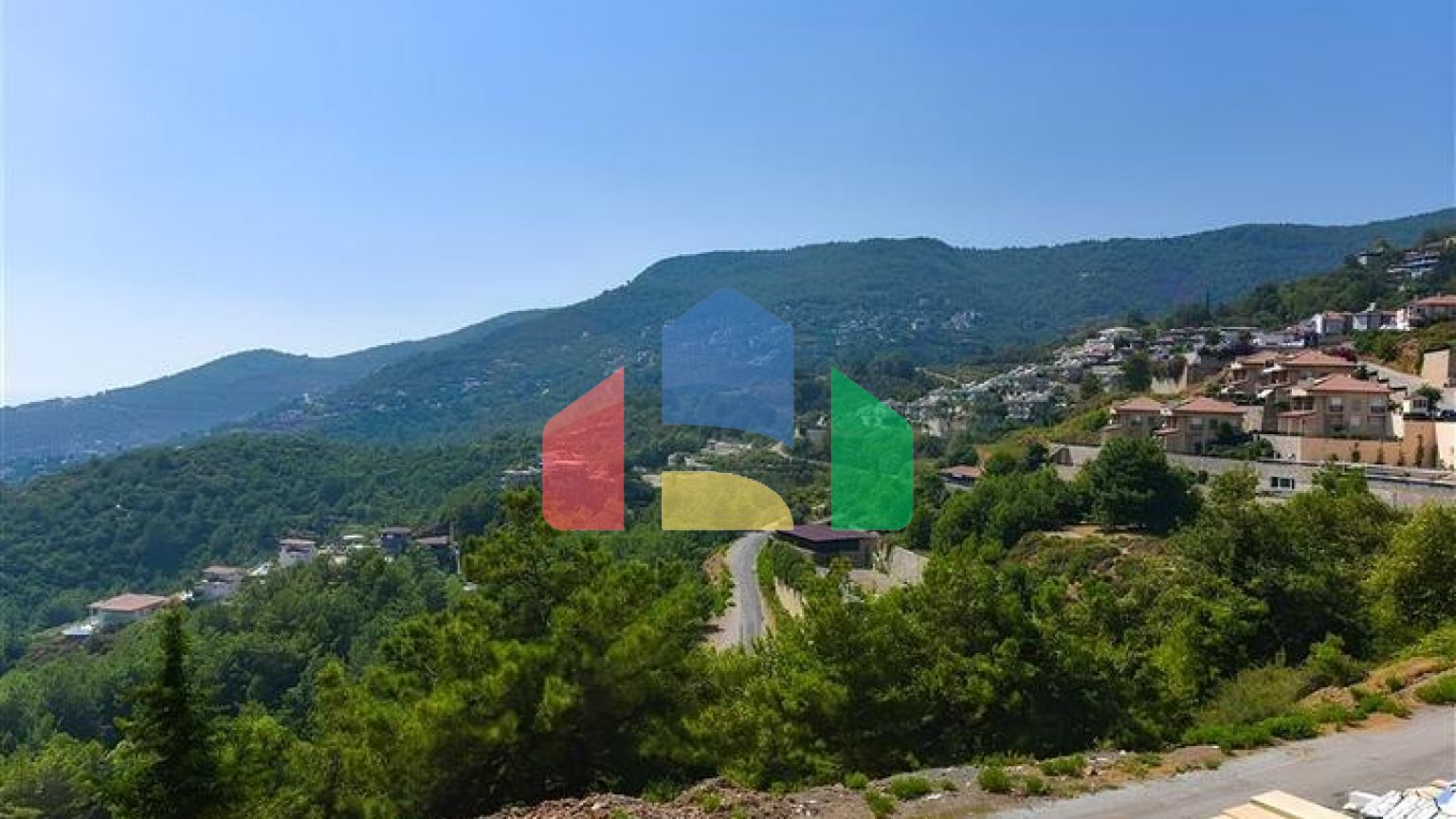 Мебльована вілла 3 + 2 в районі Бекташ