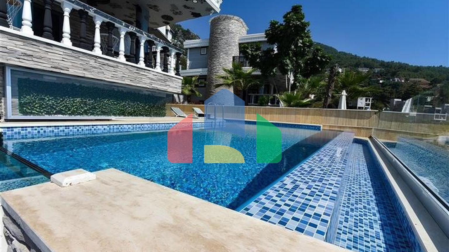 Мебльована вілла 3 + 2 в районі Бекташ