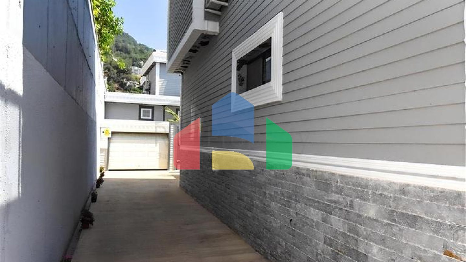 Мебльована вілла 3 + 2 в районі Бекташ