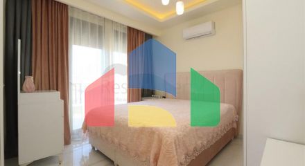 Two-bedroom apartment 300 meters from Cleopatra beach