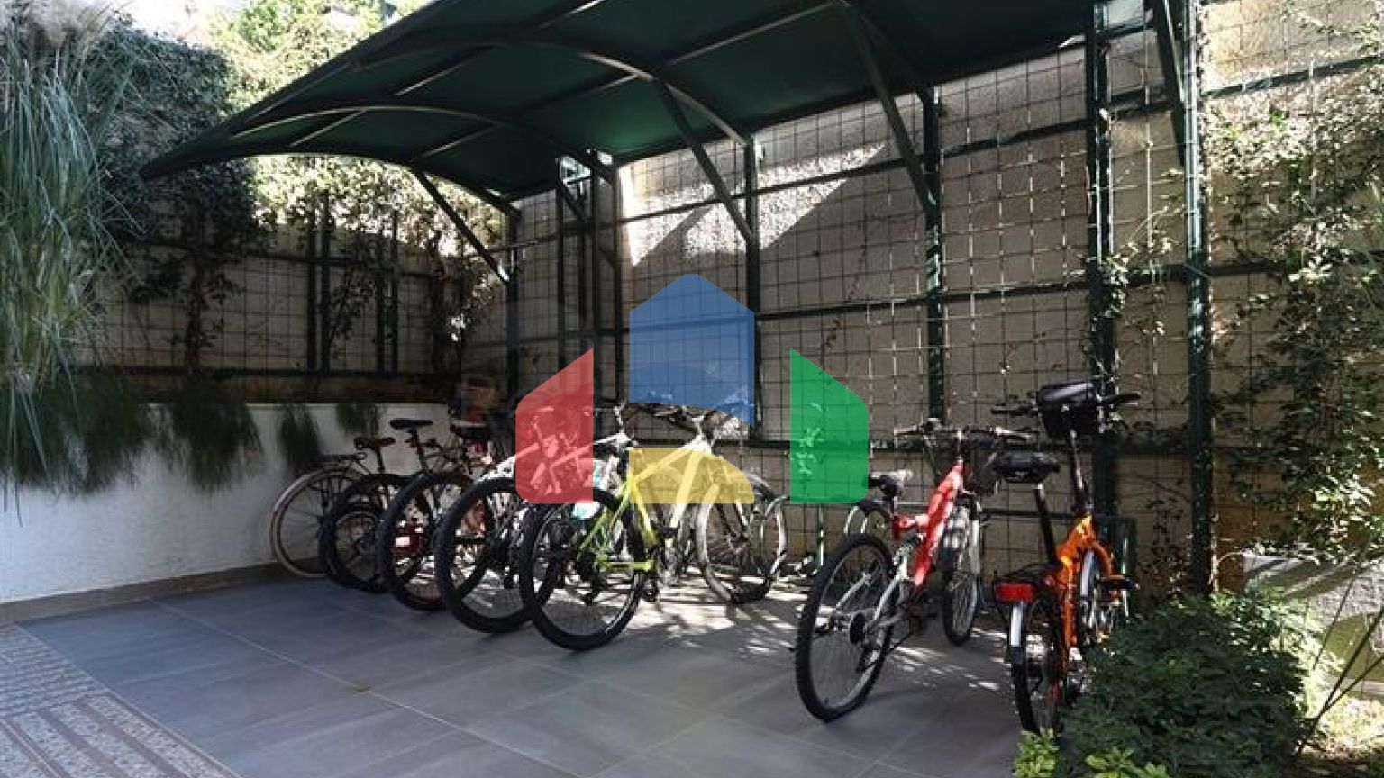 Трехкомнатная квартира в 300 метрах от пляжа Клеопатра