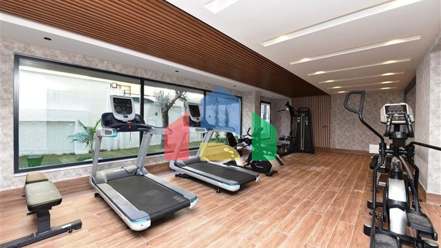 Трехкомнатная квартира в 300 метрах от пляжа Клеопатра