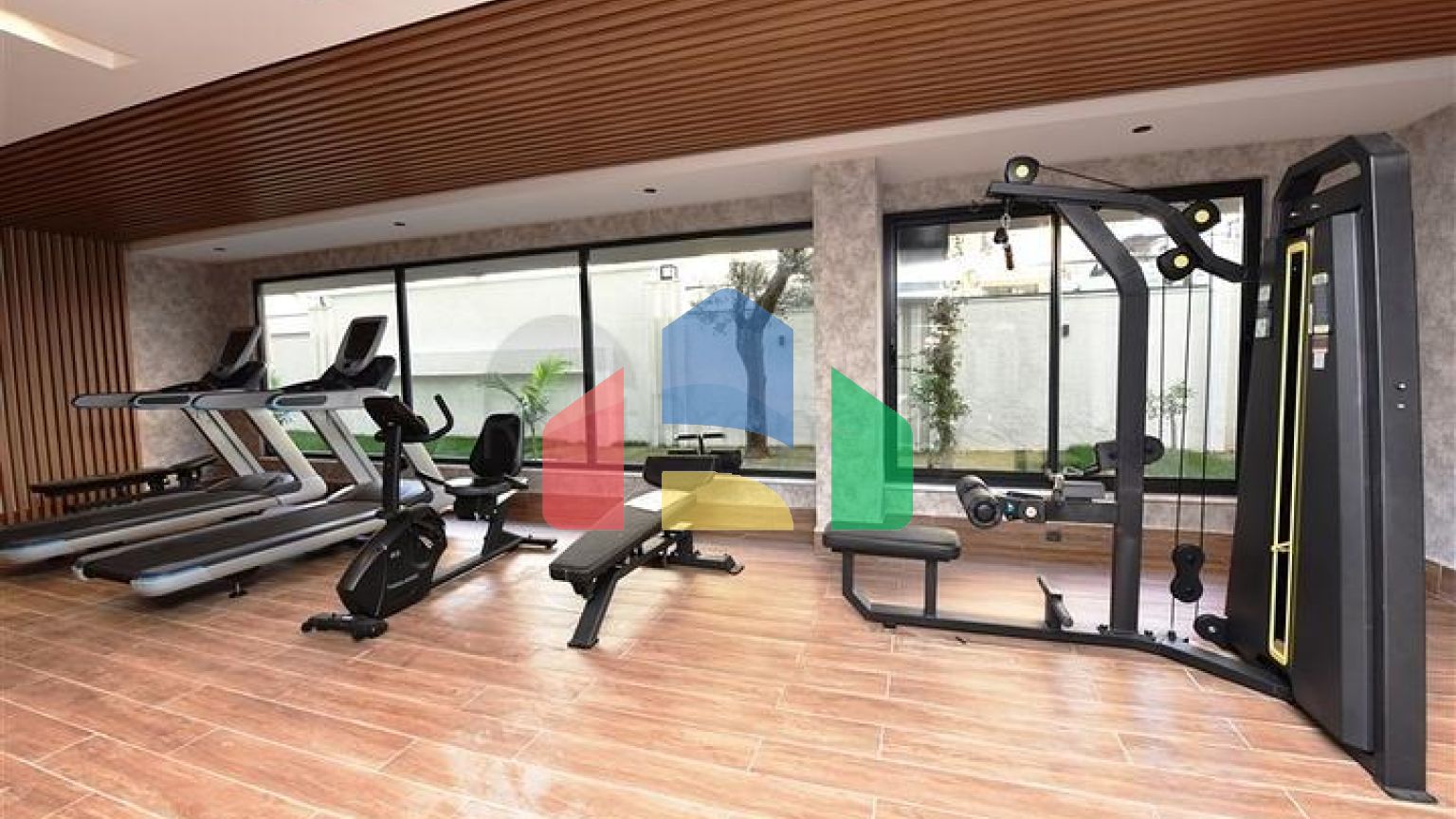 Трехкомнатная квартира в 300 метрах от пляжа Клеопатра