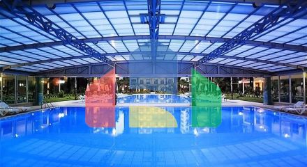 Квартира в комплексі на першій береговій лінії власним пляжем