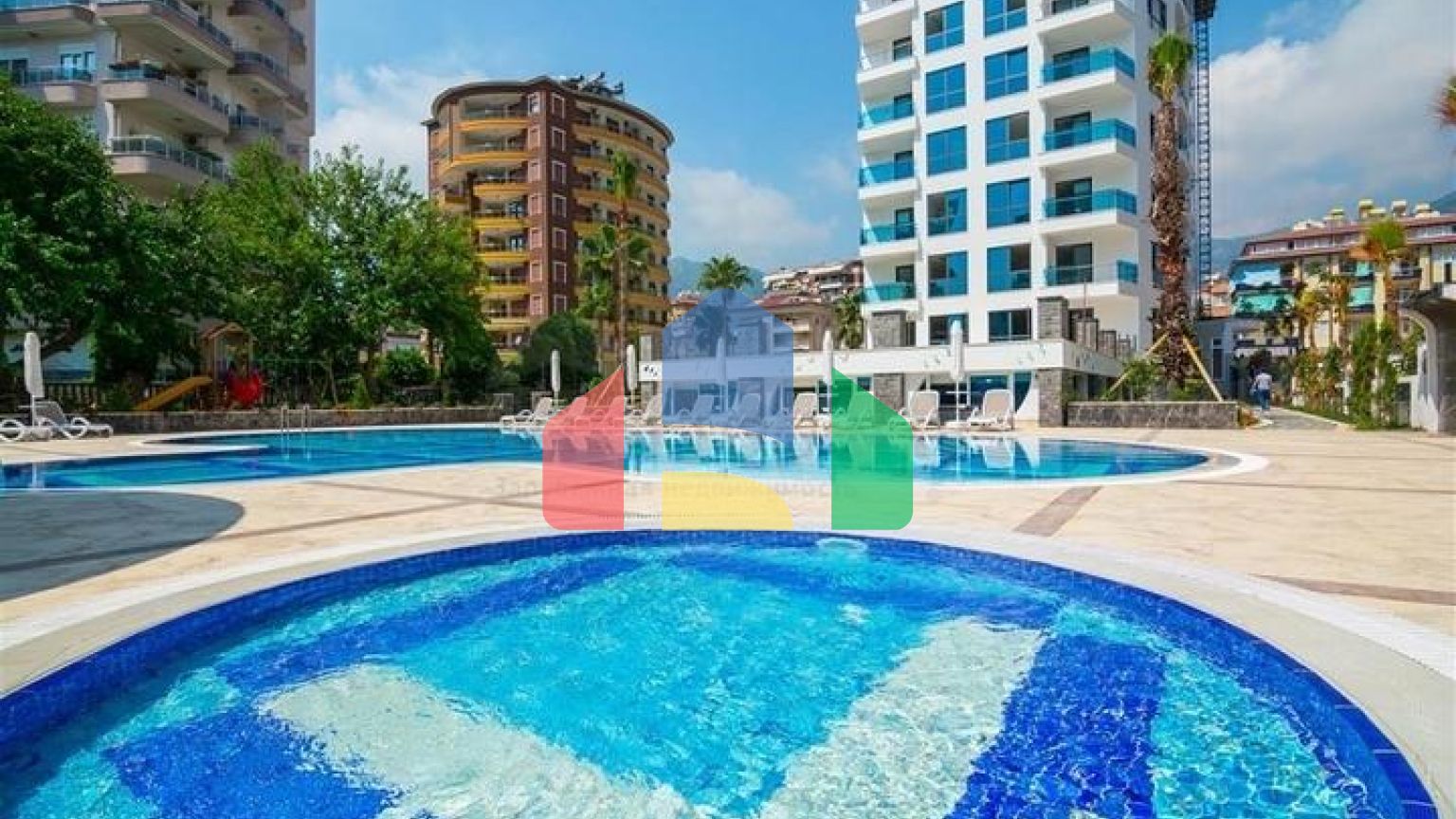 Квартира 1 + 1 поруч з пляжем Клеопатра