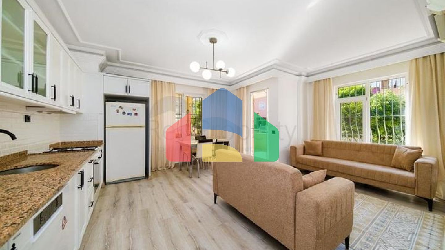 Затишна 2 + 1 в центрі Аланії