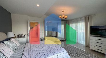 Вилла в центральной части Алании с видом на море