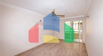 Велика квартира 3 + 1 в центрі Аланії