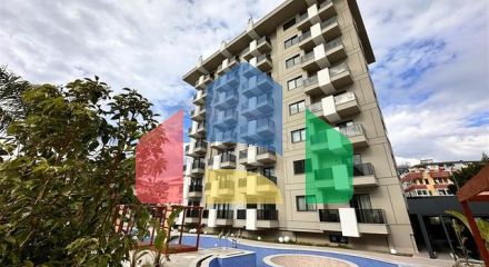 Квартира 1+1 в новом комплексе всего в 400 м от моря в центре Алании