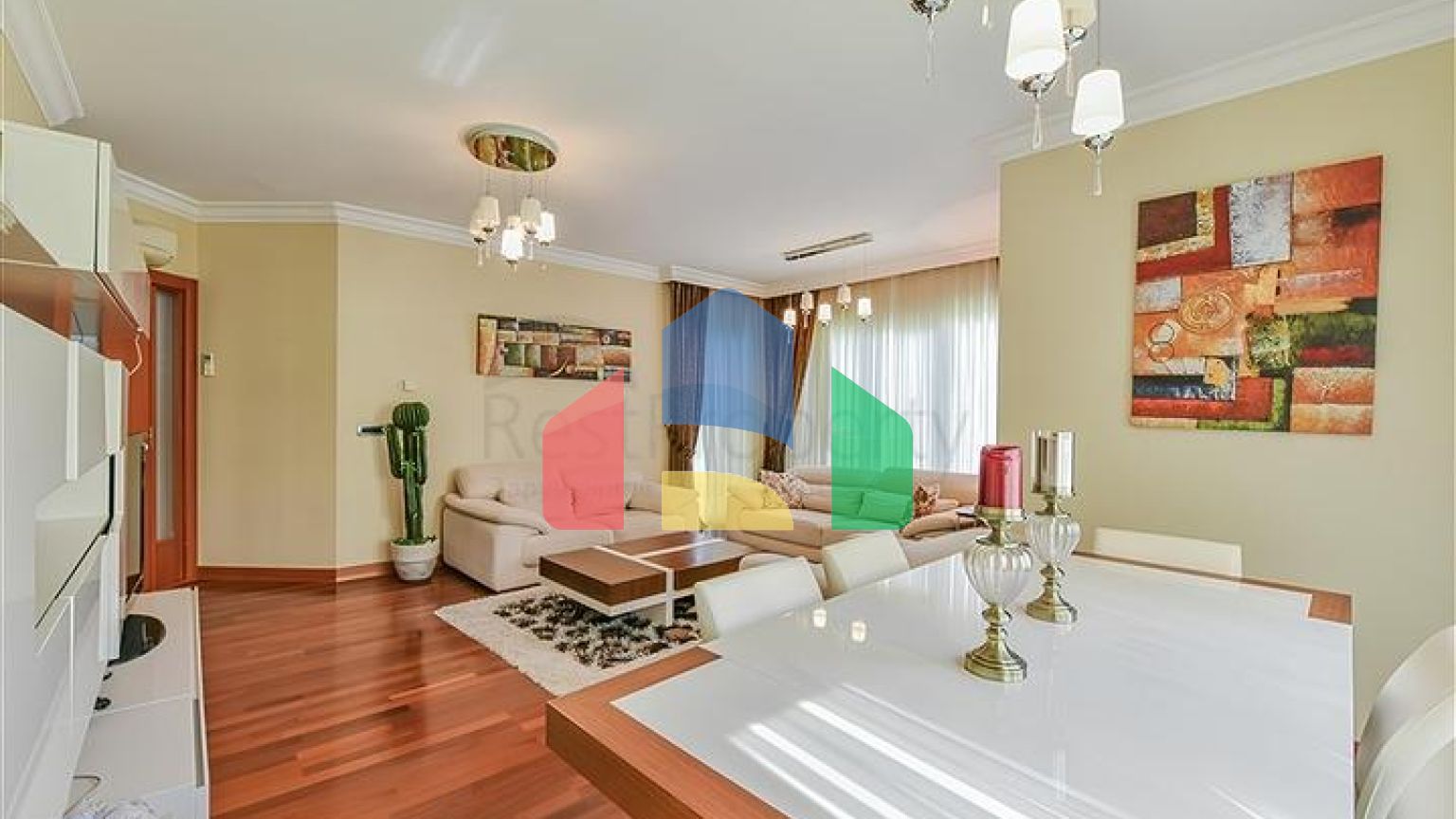 Квартира 3+1 в комплексе на первой береговой линии собственным пляжем