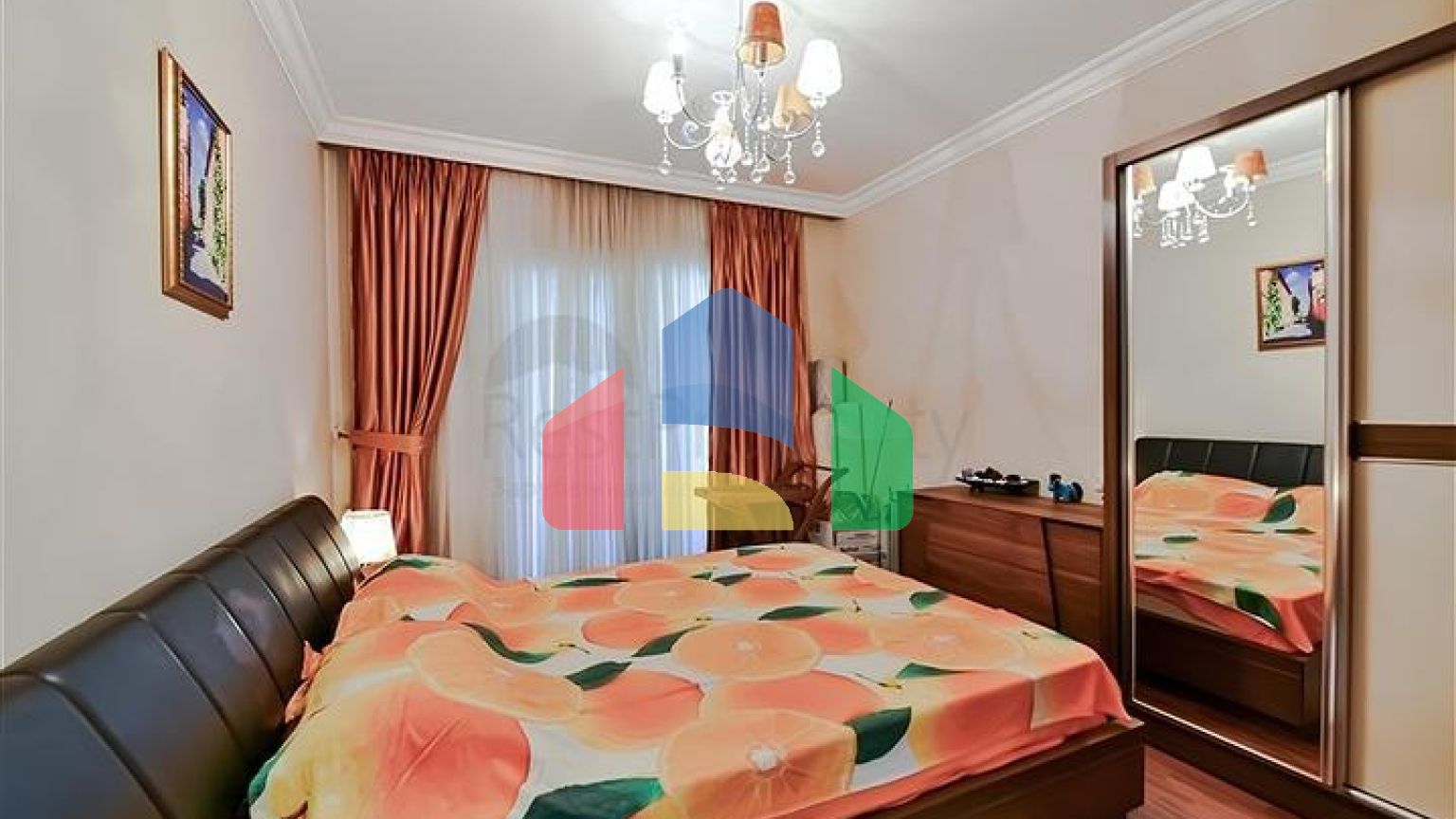 Квартира 3+1 в комплексе на первой береговой линии собственным пляжем