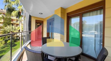 Квартира 3+1 в комплексе на первой береговой линии собственным пляжем