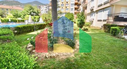 1+1 apartment in the center of Alanya