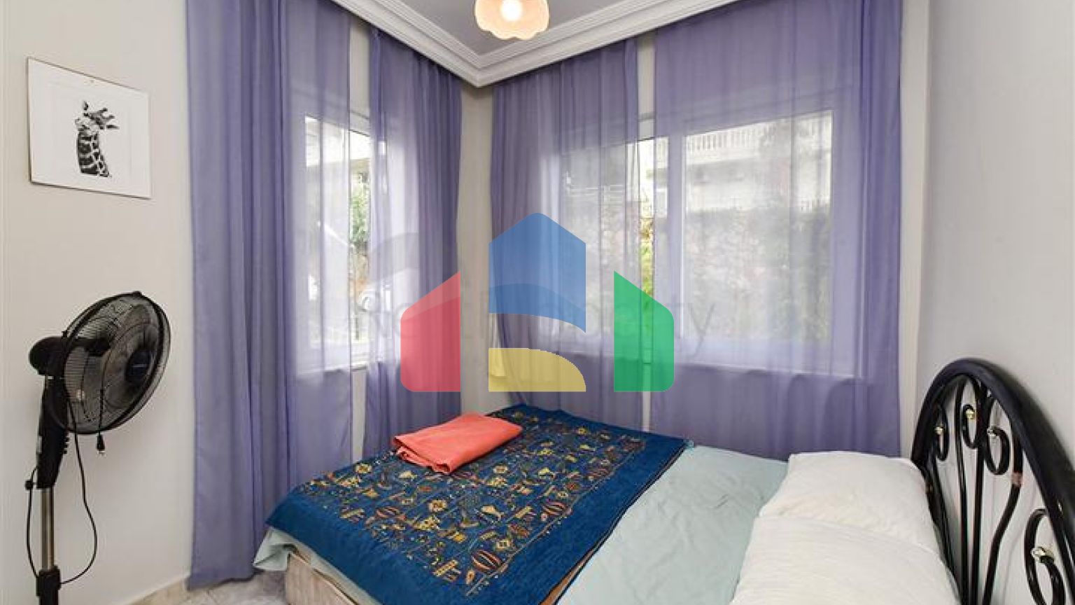 Квартира 3+1 с отдельной кухней у подножия Аланийской крепости