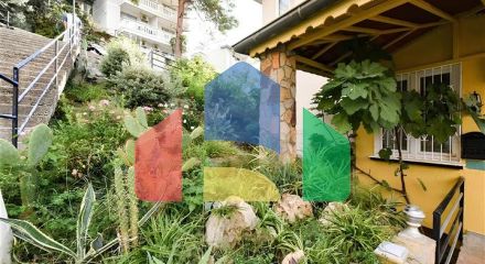 Квартира 3+1 с отдельной кухней у подножия Аланийской крепости