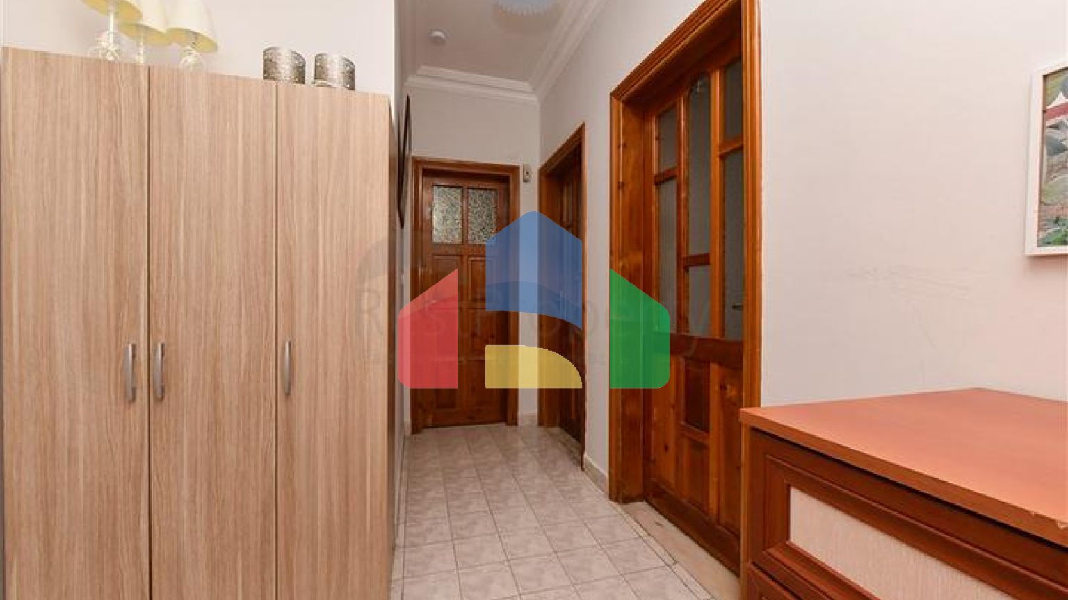 Квартира 3+1 с отдельной кухней у подножия Аланийской крепости