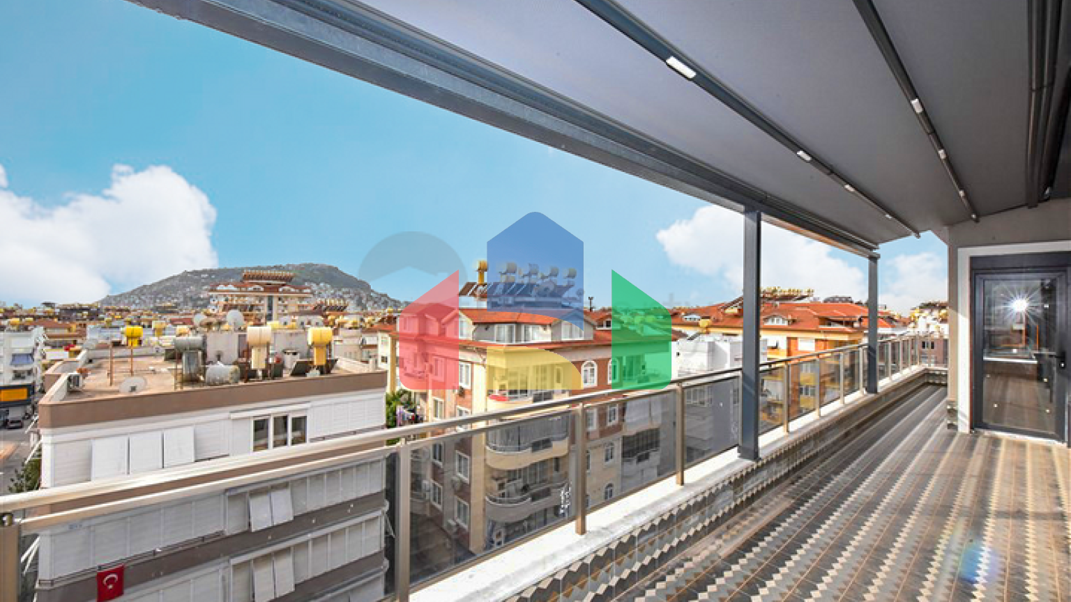 Квартира 3+1 с отдельной кухней в центре Алании