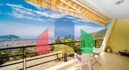 A 2+1 apartment with the best view characteristics in Alanya.