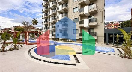 Пентхаус 2+1 в новом комплексе всего в 400 м от моря в центре Алании