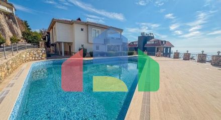 Продаж вілли з видом на море в Аланії / 3 спальні, 170 м2