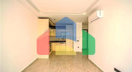 Двухкомнатная квартира в 300 м от моря