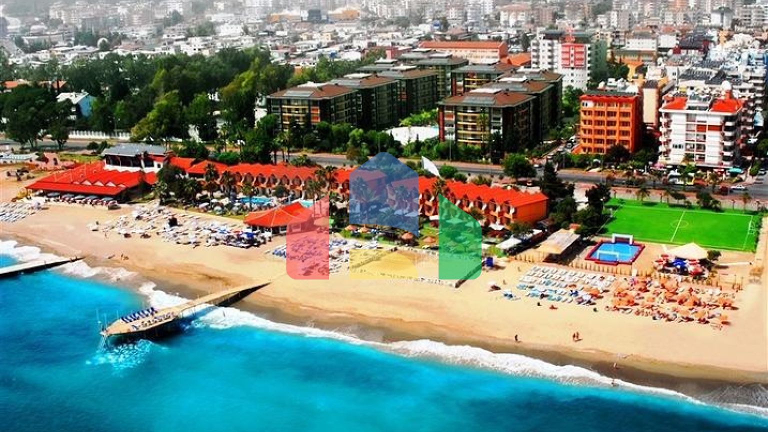 Квартира планировки 3+1 в комплексе на первой линии