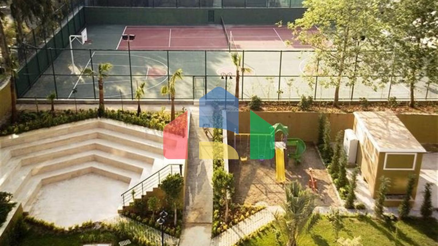 Квартира планировки 3+1 в комплексе на первой линии