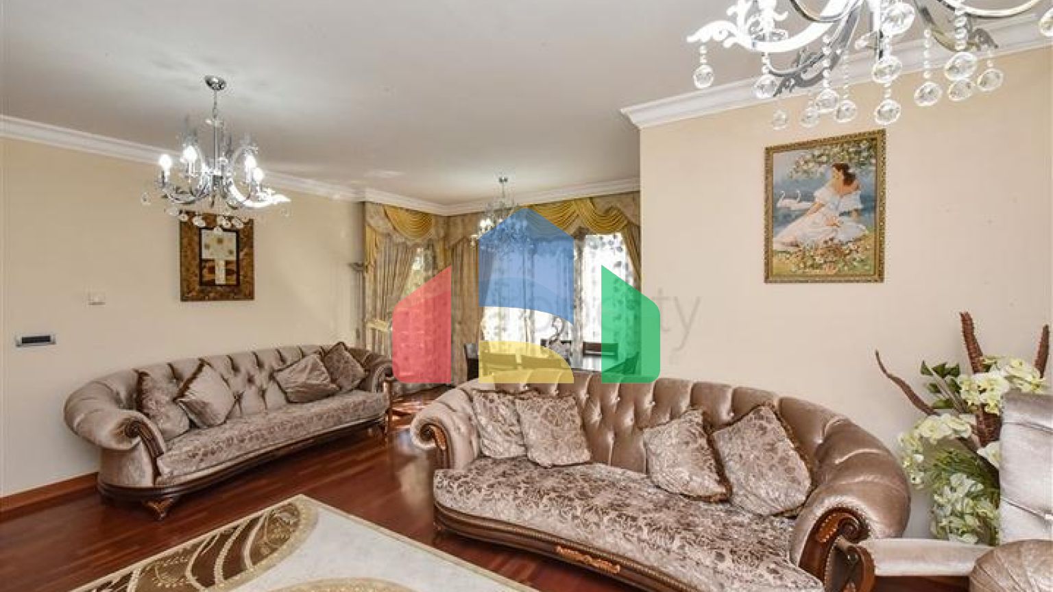 Квартира планировки 3+1 в комплексе на первой линии