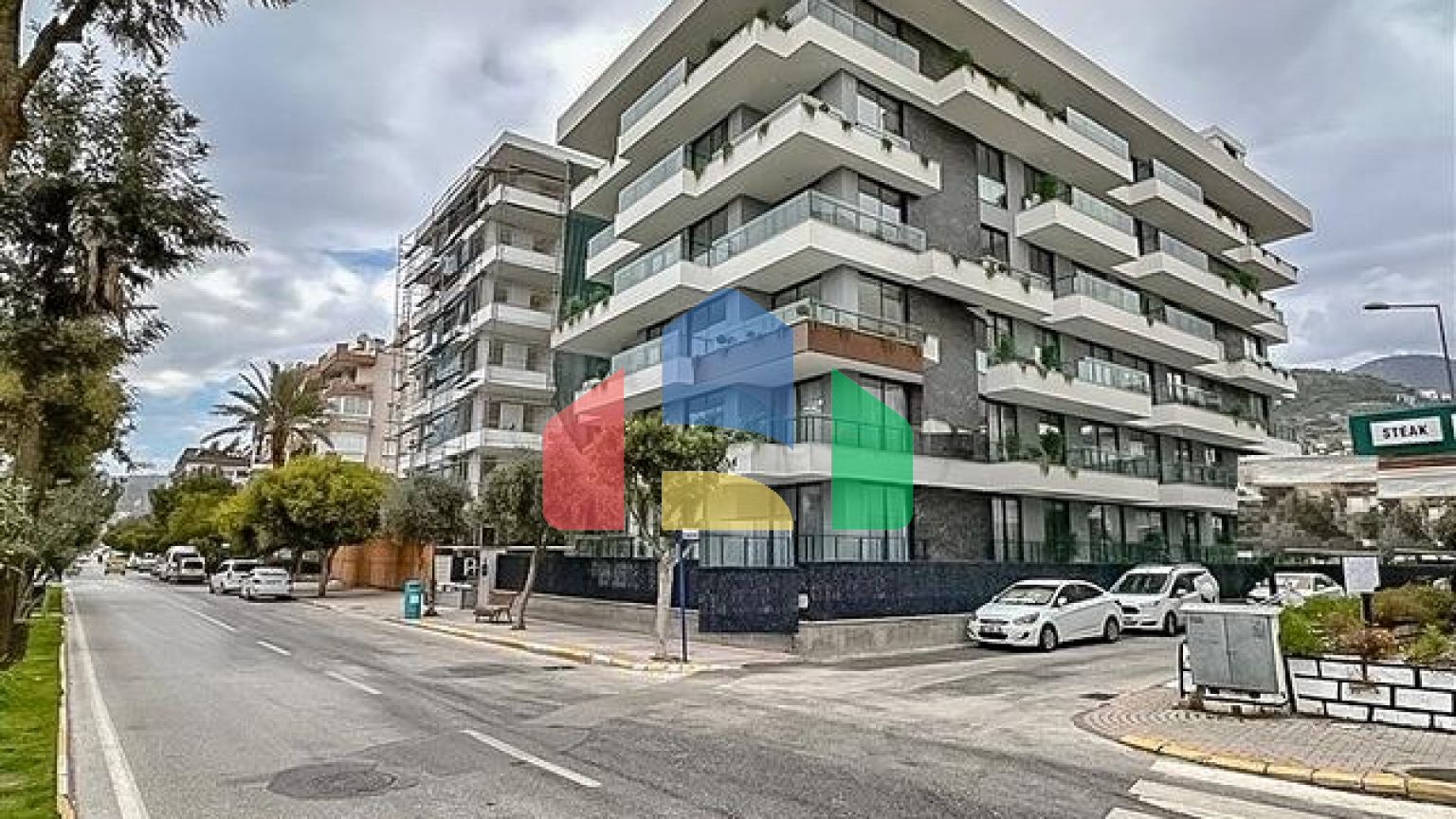 Квартира 1+1 в 200 метрах о пляжа Клеопатры с видом на море