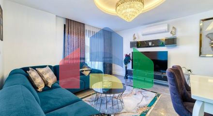 3+1 apartment 150 m from the sea in the center of Alanya