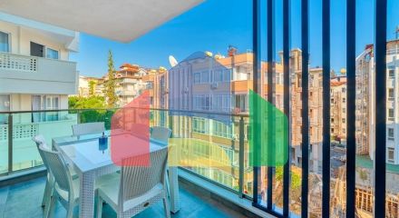 Квартира 3+1 в 150 м от моря в центре Алании