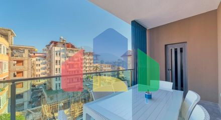 Квартира 3+1 в 150 м от моря в центре Алании