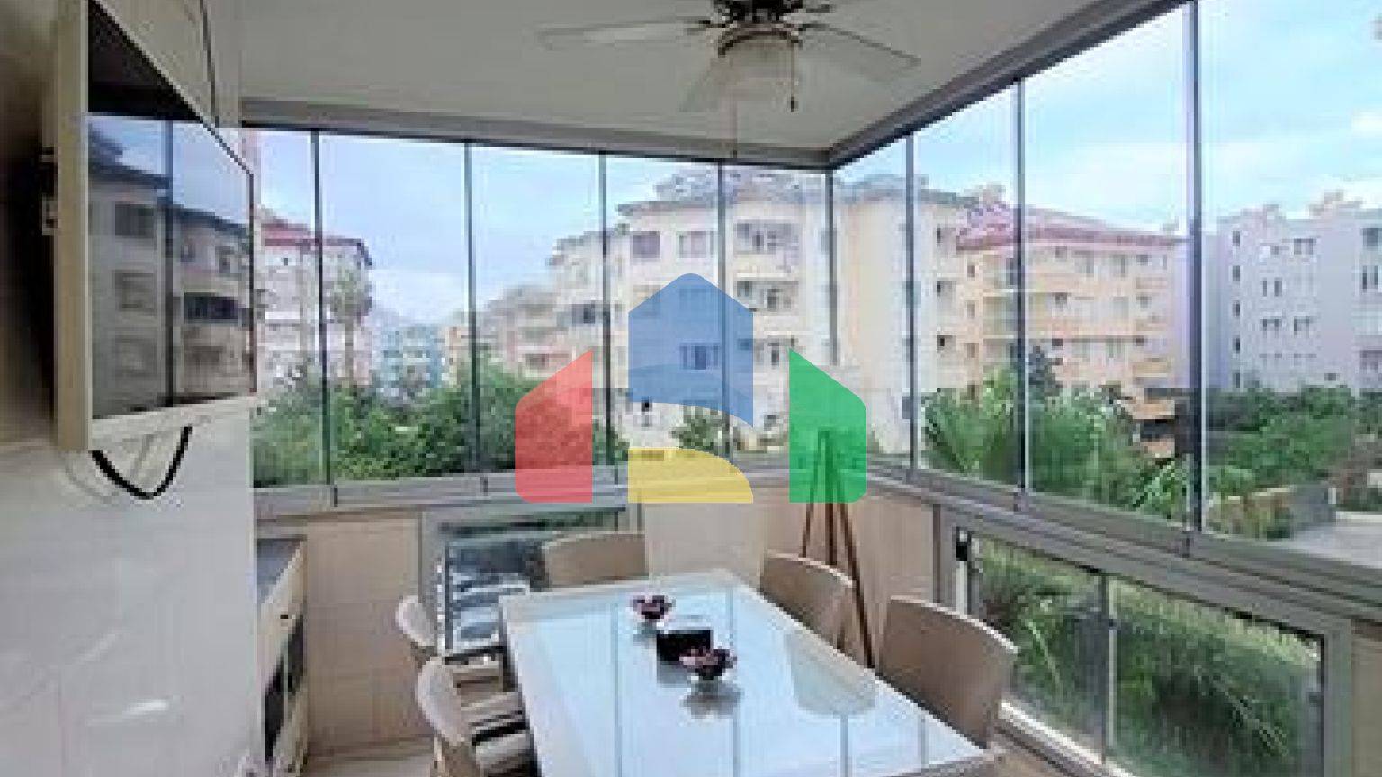 Меблированная квартира 2+1 в самом сердце Алании