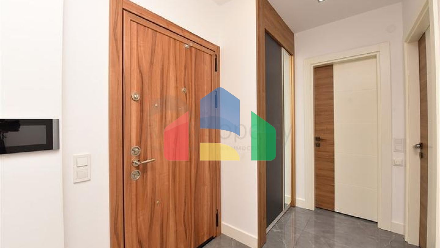 Просторная квартира 3+1 в Центре Алании