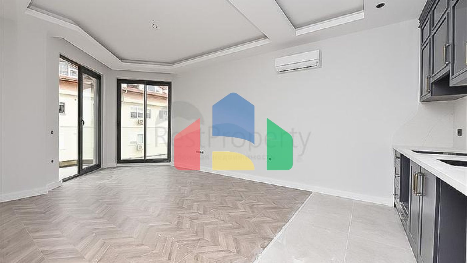 Квартира с видом на море на первой береговой линии