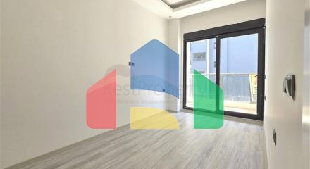 Продається світла квартира 1 + 1 в районі Клеопатра-комфорт біля моря в новому будинку