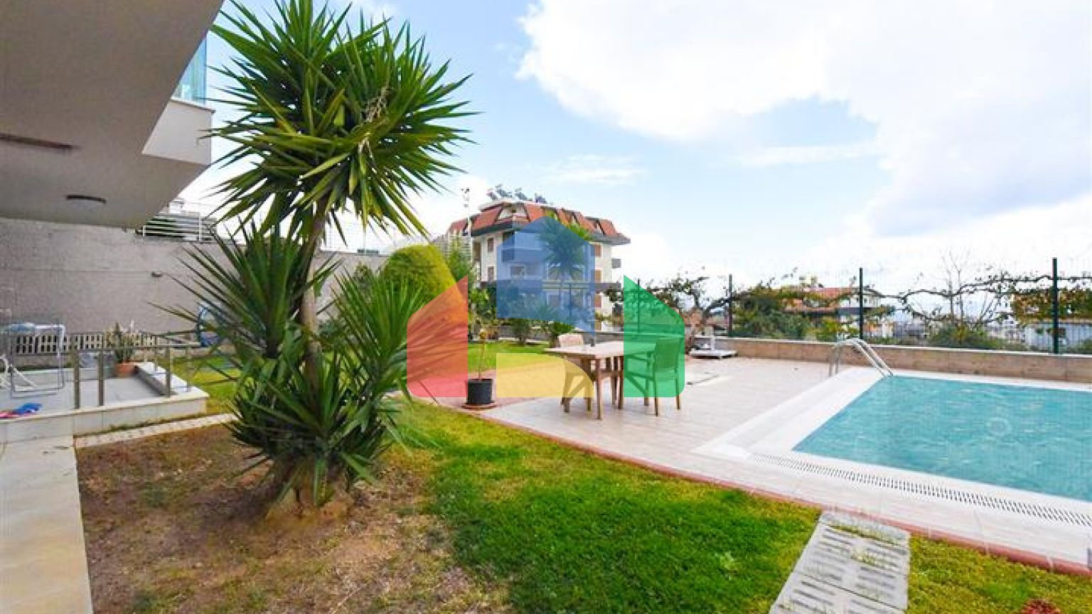 Продается квартира 3+1 в центре Алании