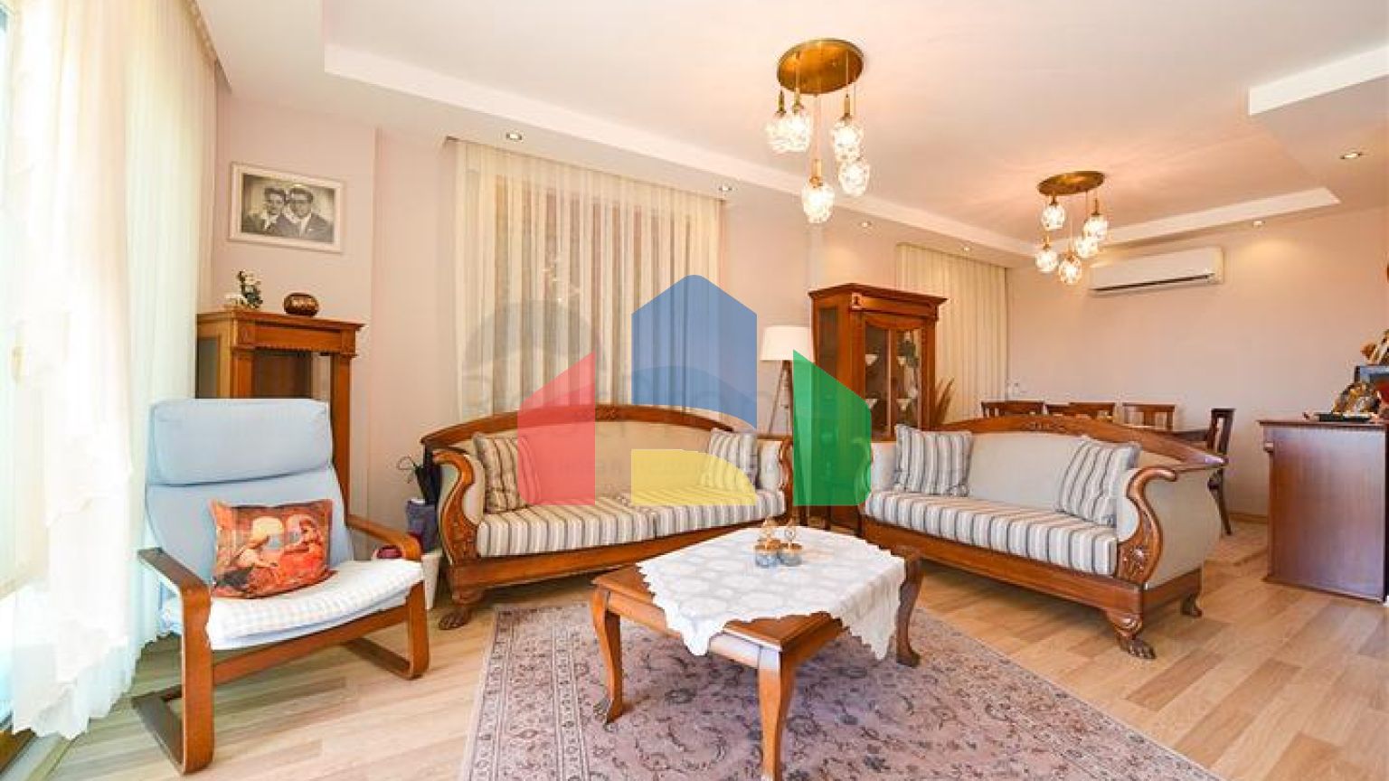 Продается квартира 3+1 в центре Алании