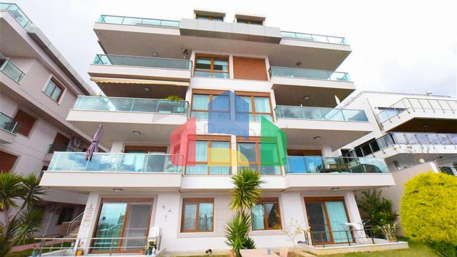 Продается квартира 3+1 в центре Алании