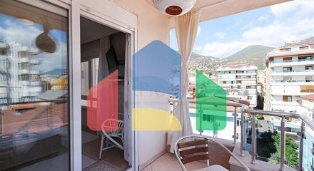 Penthouse with panoramic view in the heart of Alanya