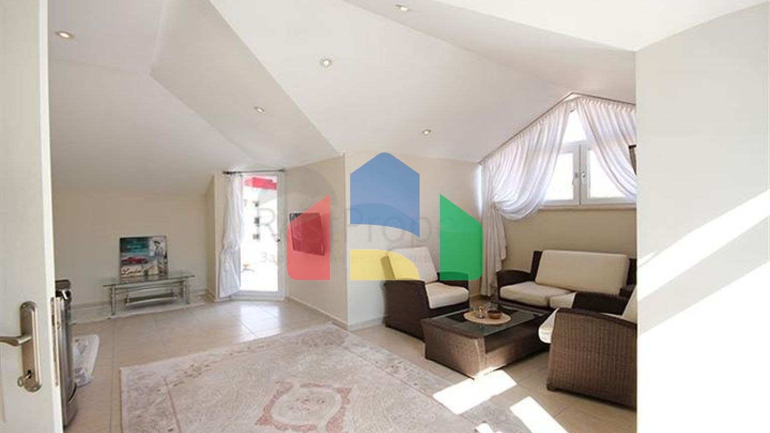 Пентхаус с панорамным видом в сердце Алании