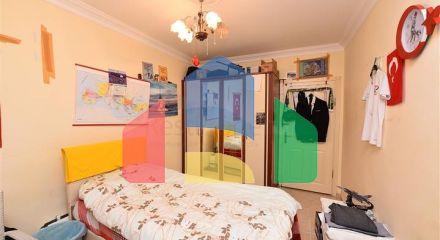 Трикімнатна квартира в центрі Аланії