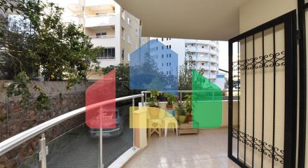 Трикімнатна квартира в центрі Аланії